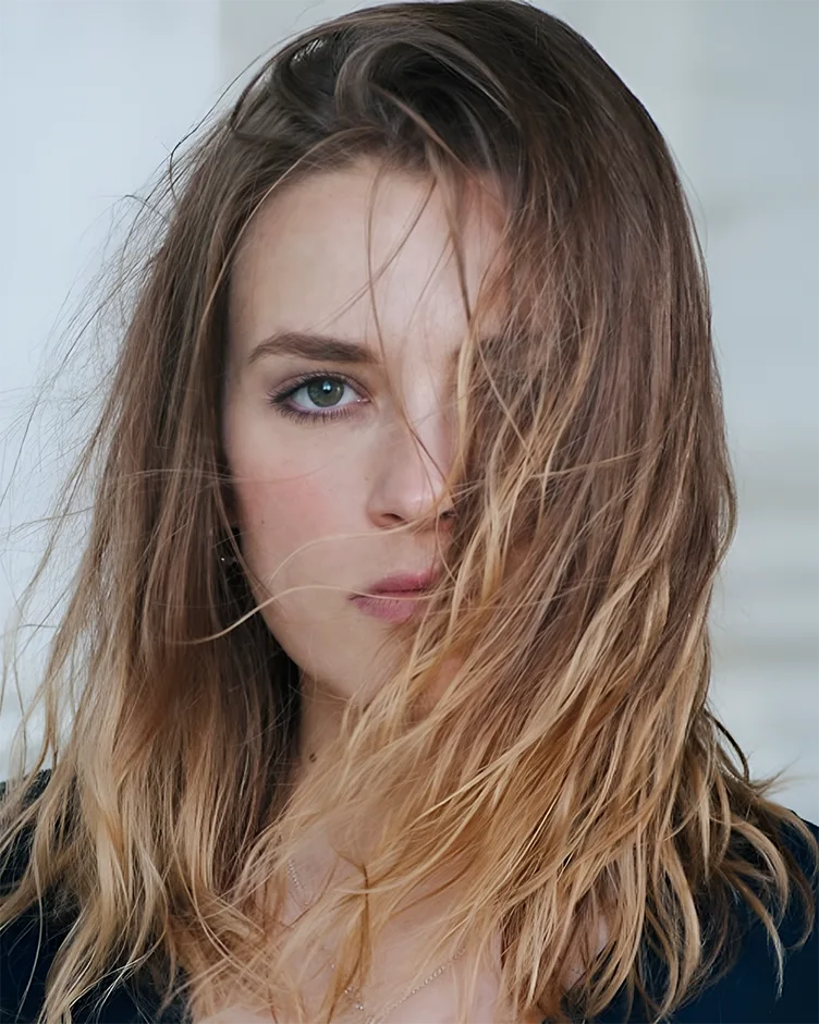 HAIR